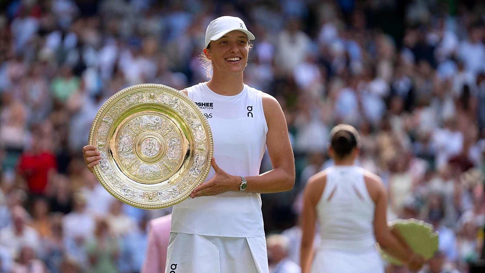 WTA Race Update: Iga Swiatek&#39;s Wimbledon crown narrows gap on Aryna Sabalenka, American quartet solidifies Finals spots
