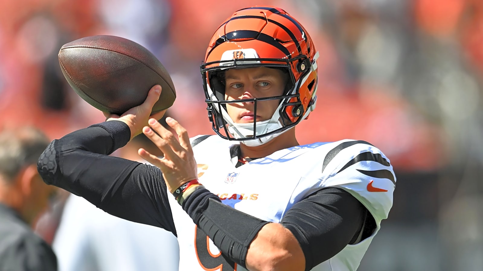 Bengals HC leaves door open for Joe Burrow return in Week 12