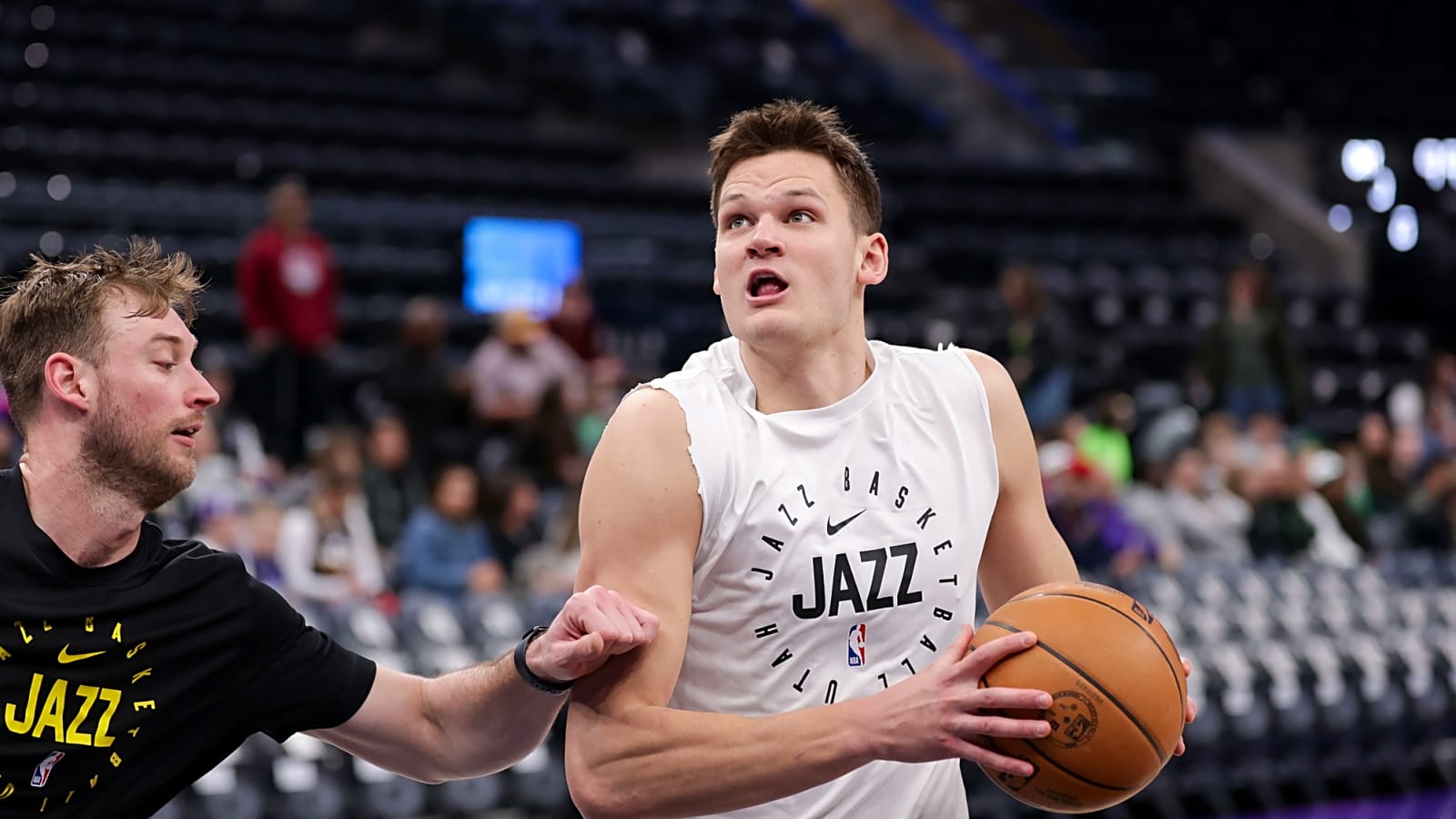 Jazz Exploring Trade Options Ahead of NBA Draft, Per Report