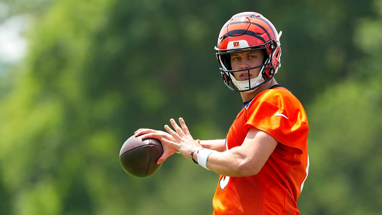 ‘Joe Burrow Is Actually a Fashion Icon’: Netflix Has High Praise for Bengals QB