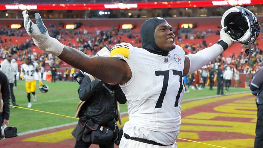 Report: Steelers&#39; Broderick Jones Facing Scary Neck Injury That Has Officially Ended His 2025 Season