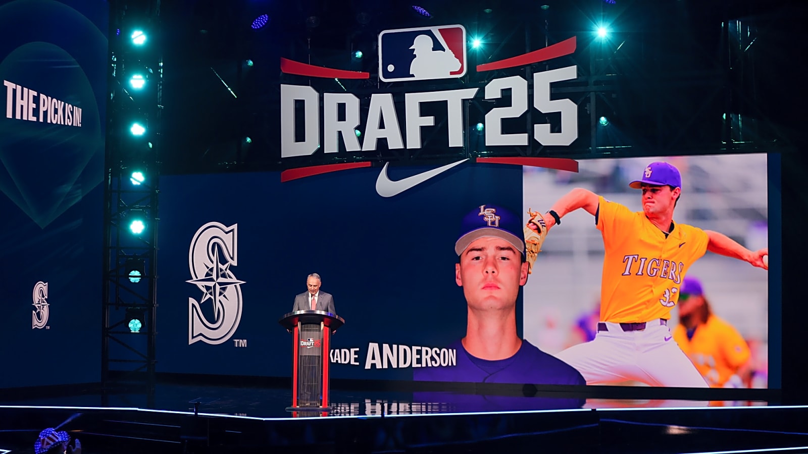 Mariners agree to sign first-round pick Kade Anderson