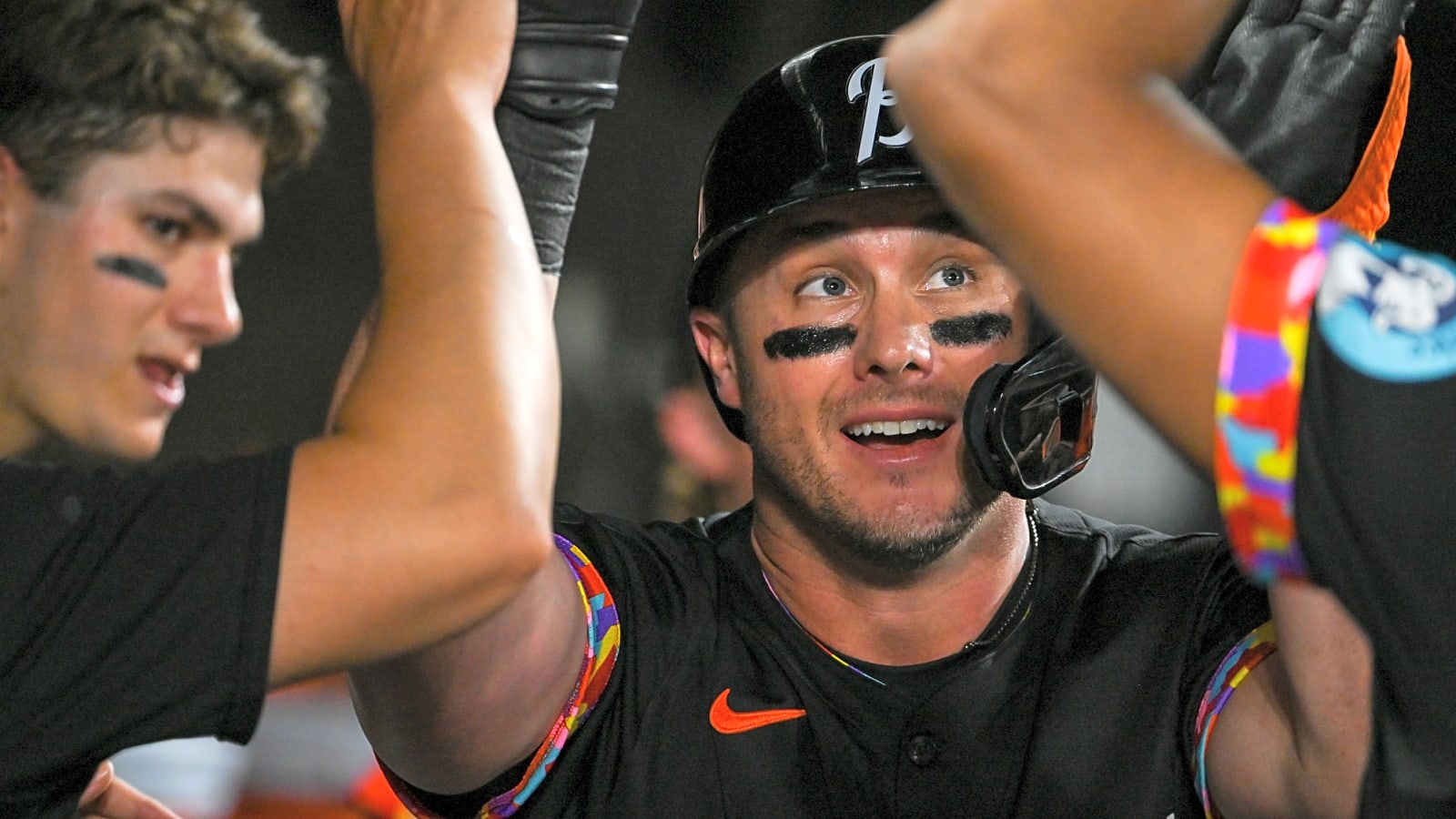 Braves lose veteran backstop amid trade deadline speculation