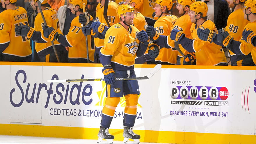 Steven Stamkos finds fountain of youth for Preds with 4-goal game