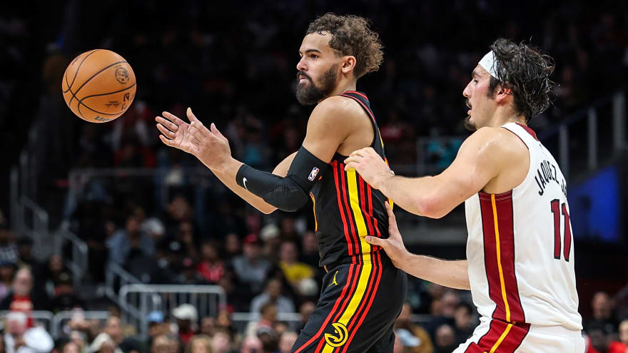 Latest Hawks trade rumors on Trae Young, Anthony Davis