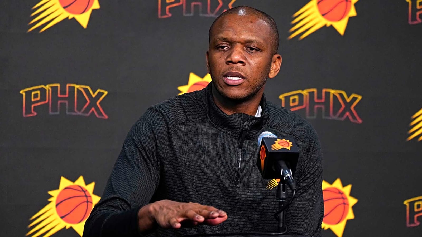 Report: James Jones facing uncertain future as Suns’ top basketball executive