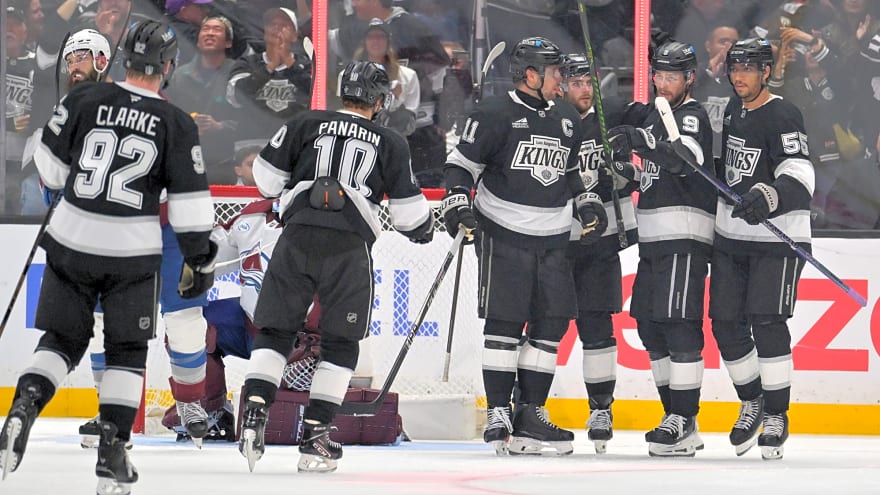 Los Angeles Kings Face Elimination Going Into Game 4, Have To Take Victory