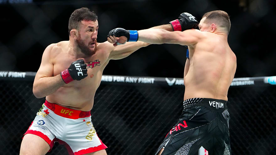 Merab Dvalishvili questioned teammate for tapping with one second left to give opponent $100k bonus