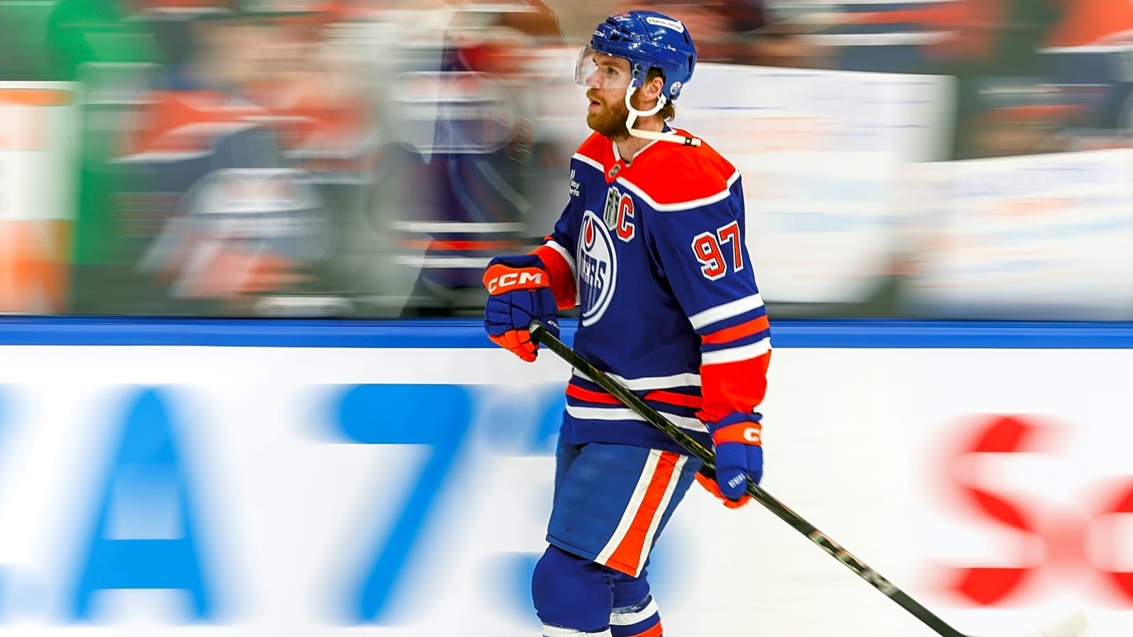 Connor McDavid&#39;s Powerful Message to Fans Clarifies His Future Plans, per NHL Insider Gene Principe
