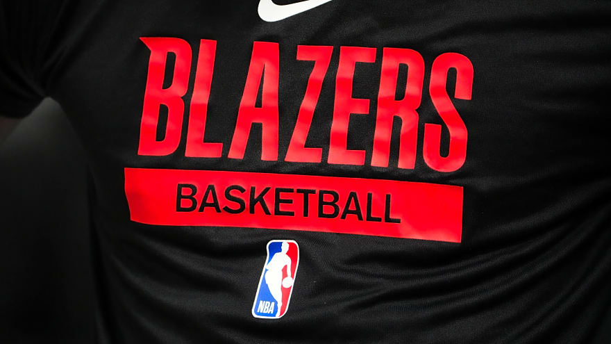 March 31 target date set for closing of Blazers' sale