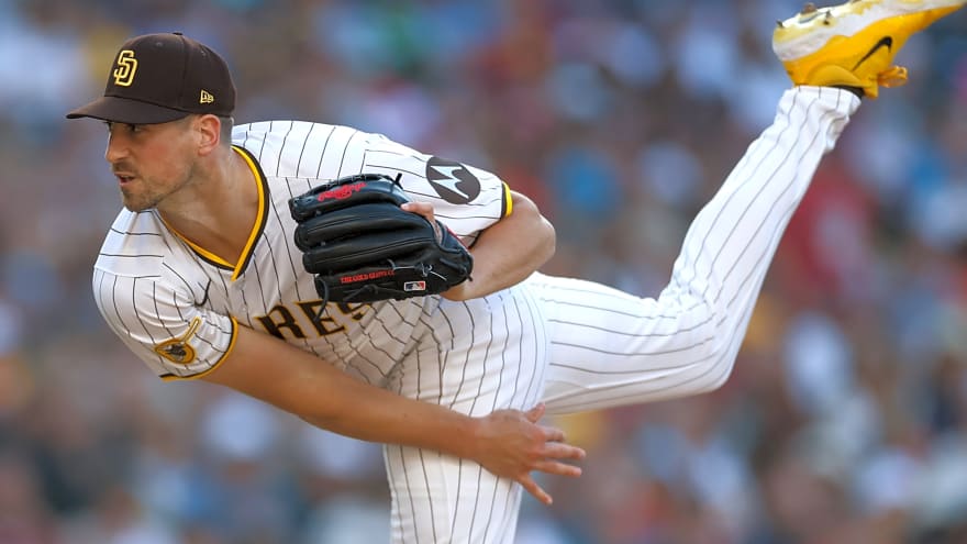 Padres Shut Bryan Hoeing Down With Elbow Discomfort