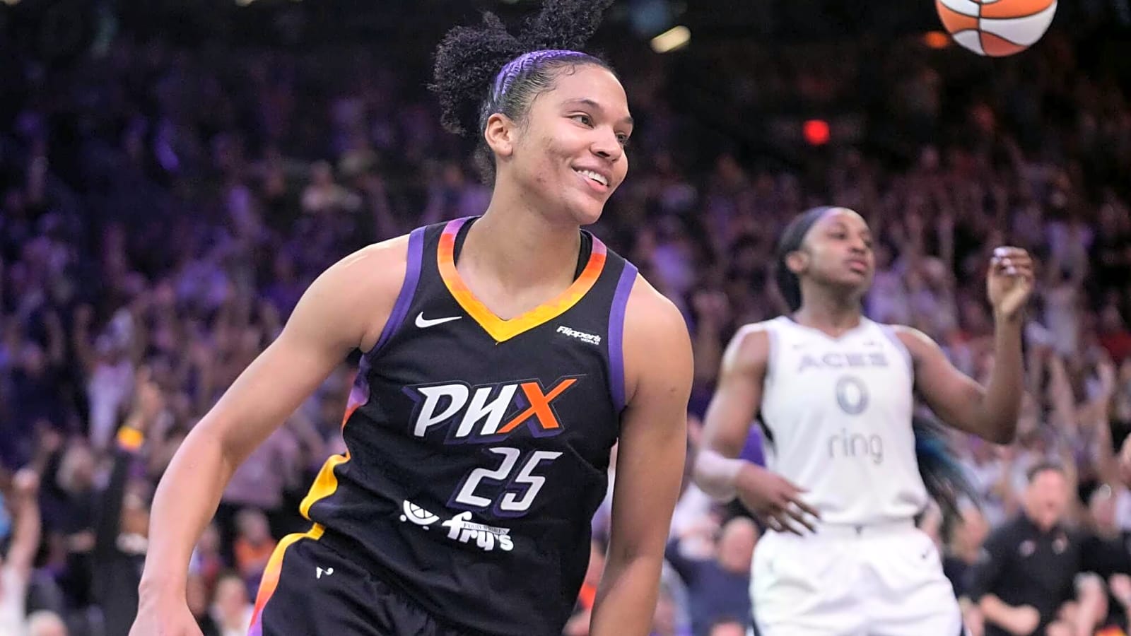 Chicago Sky’s Angel Reese credits Mercury’s Alyssa Thomas on advice for improvement