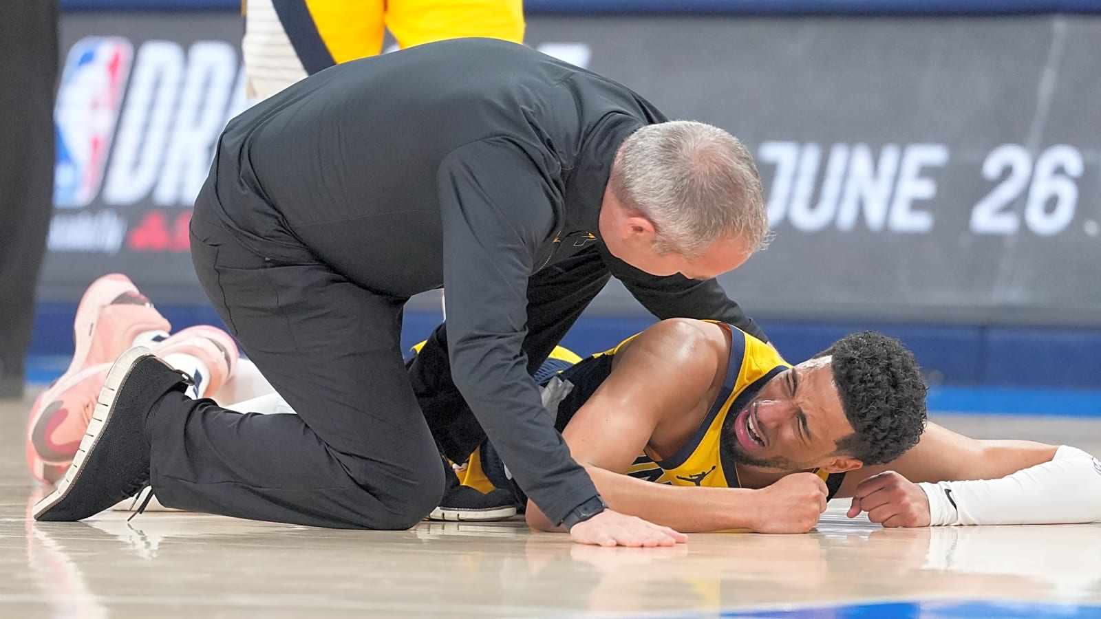 Tyrese Haliburton injury update: Pacers star leaves game after scary-looking non-contact fall in Game 7 vs. Thunder