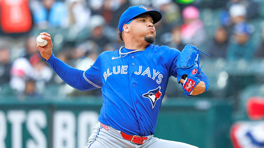 Blue Jays Outright Lazaro Estrada