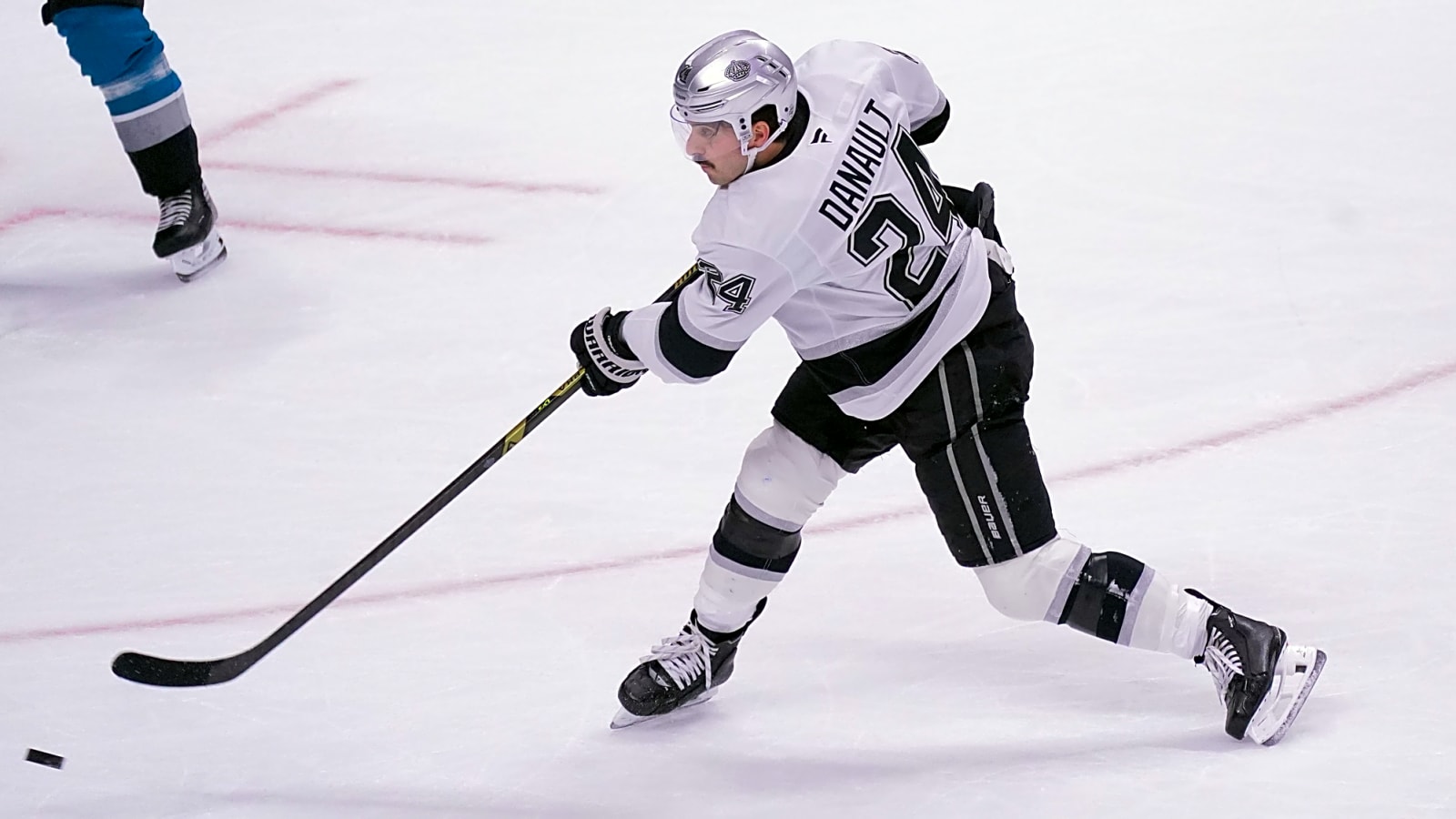 Kings exploring change-of-scenery options with Phillip Danault