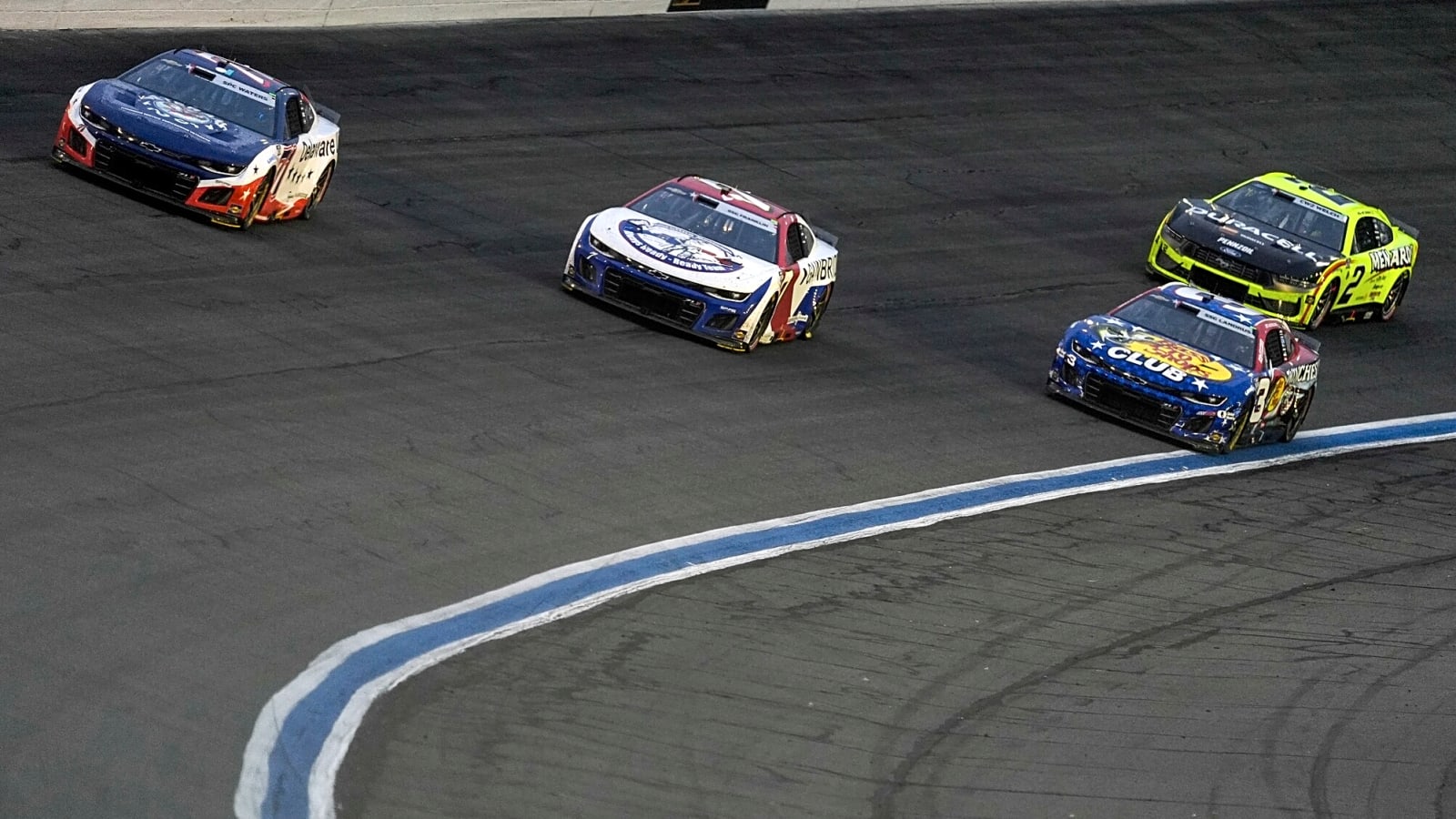 First NASCAR race on Amazon streaming cost it older audience