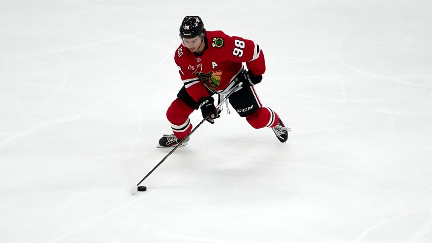 Blackhawks’ Connor Bedard Returns To Full Practice