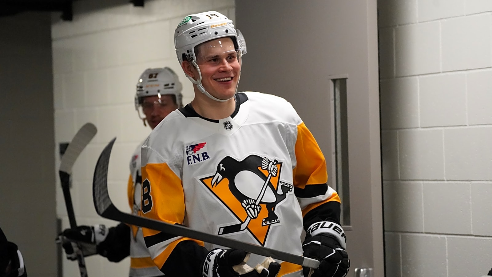 Former first-round NHL draft pick again taking career overseas