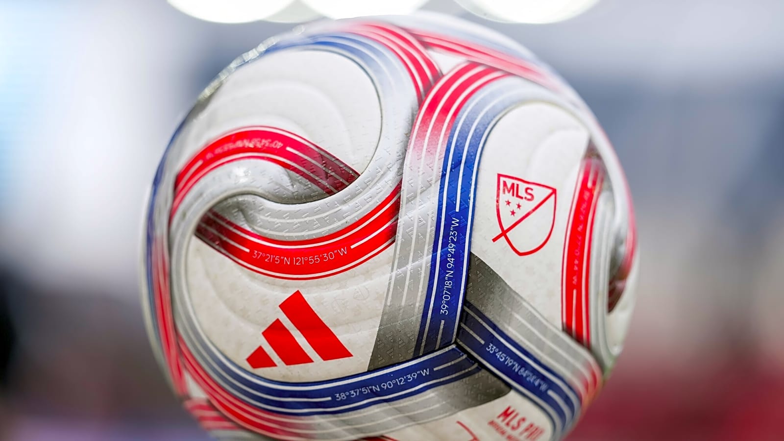 Man United tracking 19-year-old PL talent since 2023, Arsenal and Chelsea circle