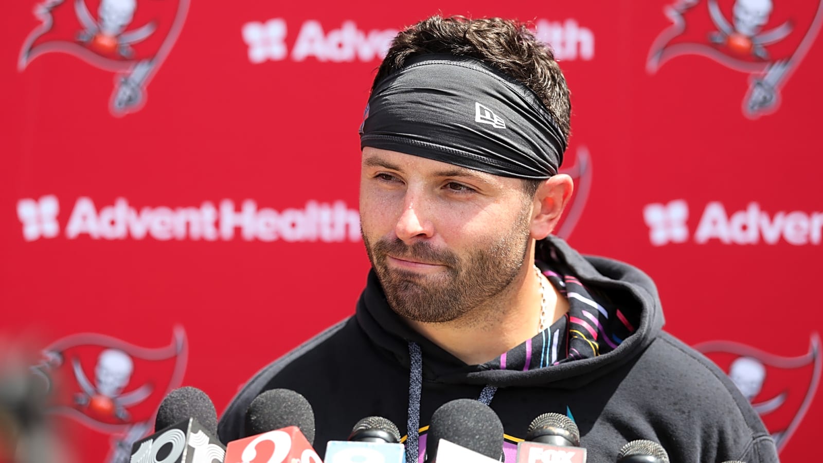Stats show what Coen changed to get best out of Mayfield, Bucs offense