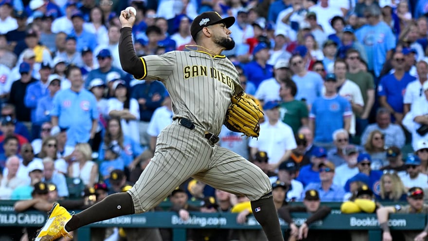 Robert Suarez Signs Three-Year Deal with Atlanta Braves