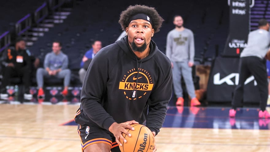 Knicks player responds to the criticism over his weight