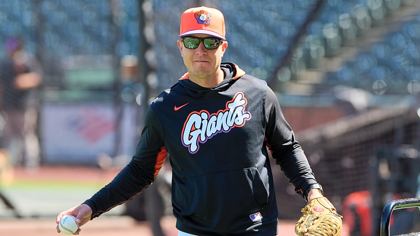 Twins hire Mark Hallberg as bench coach