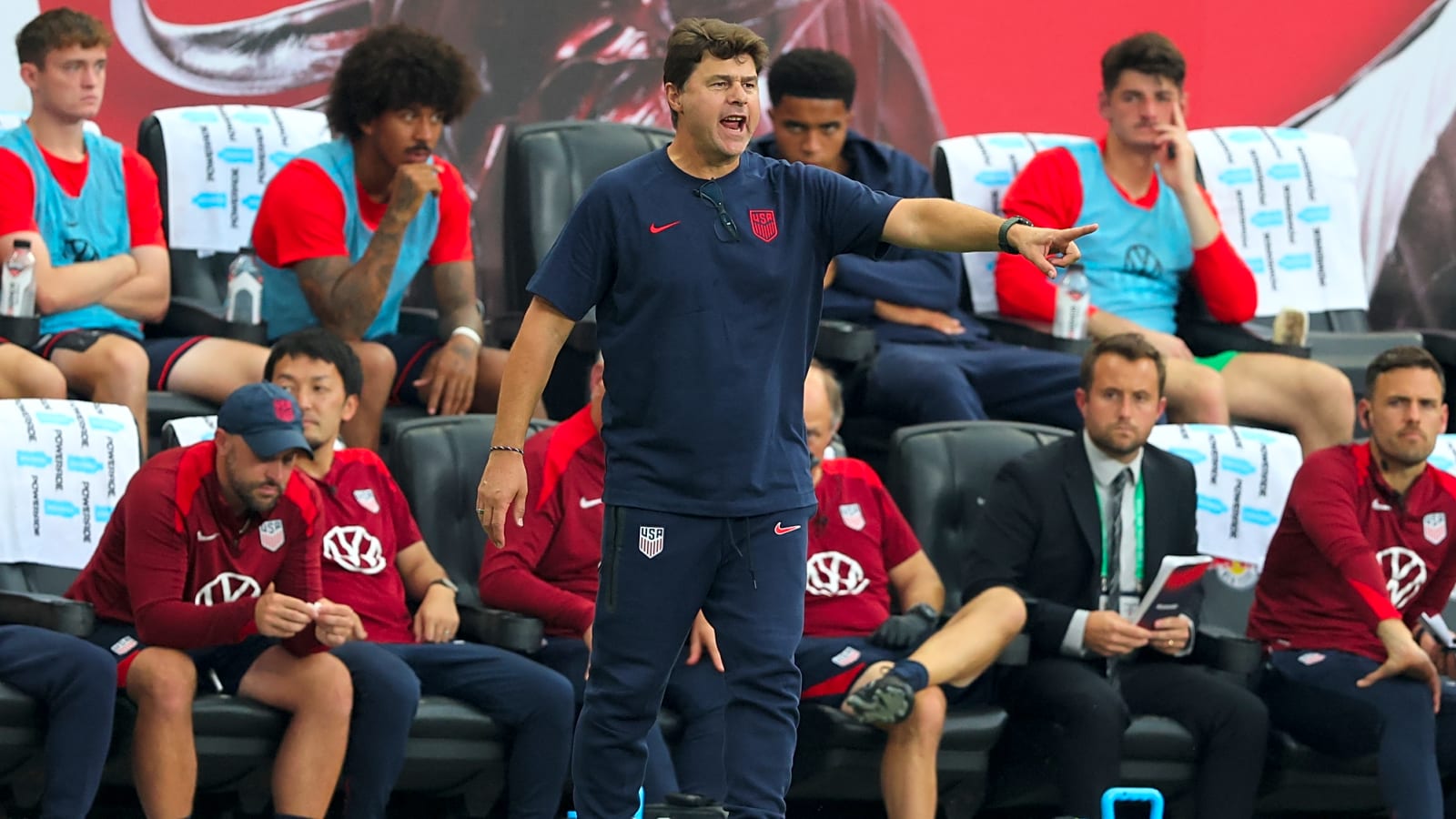 Donovan Shocked by Pochettino’s Lack of Response To Pulisic Controversy