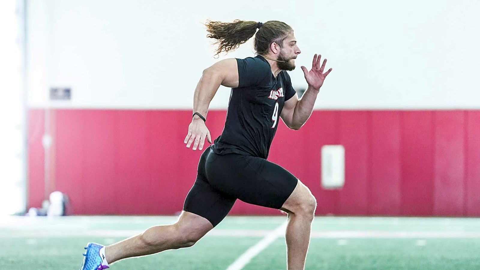 Chiefs Sign Two Draft Picks