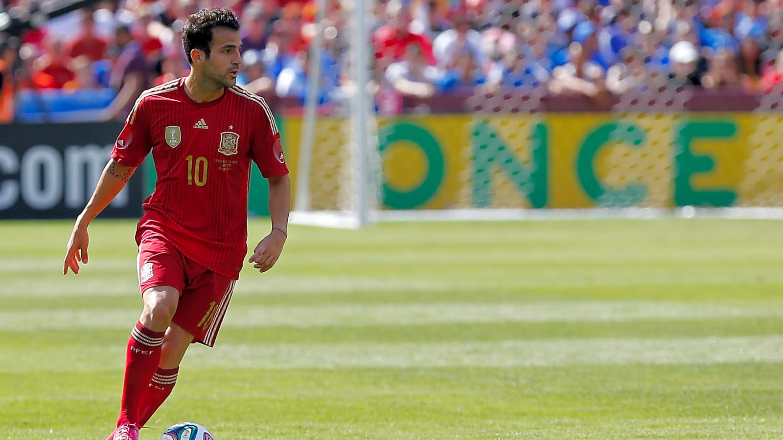 Fabregas and De Zerbi updates, and Fabrizio Romano tips 'contender' to be new Chelsea manager