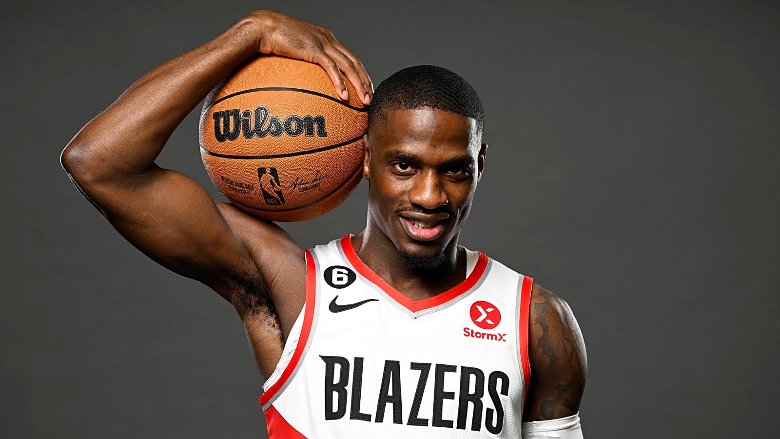 Spurs bring back Isaiah Miller on training camp deal