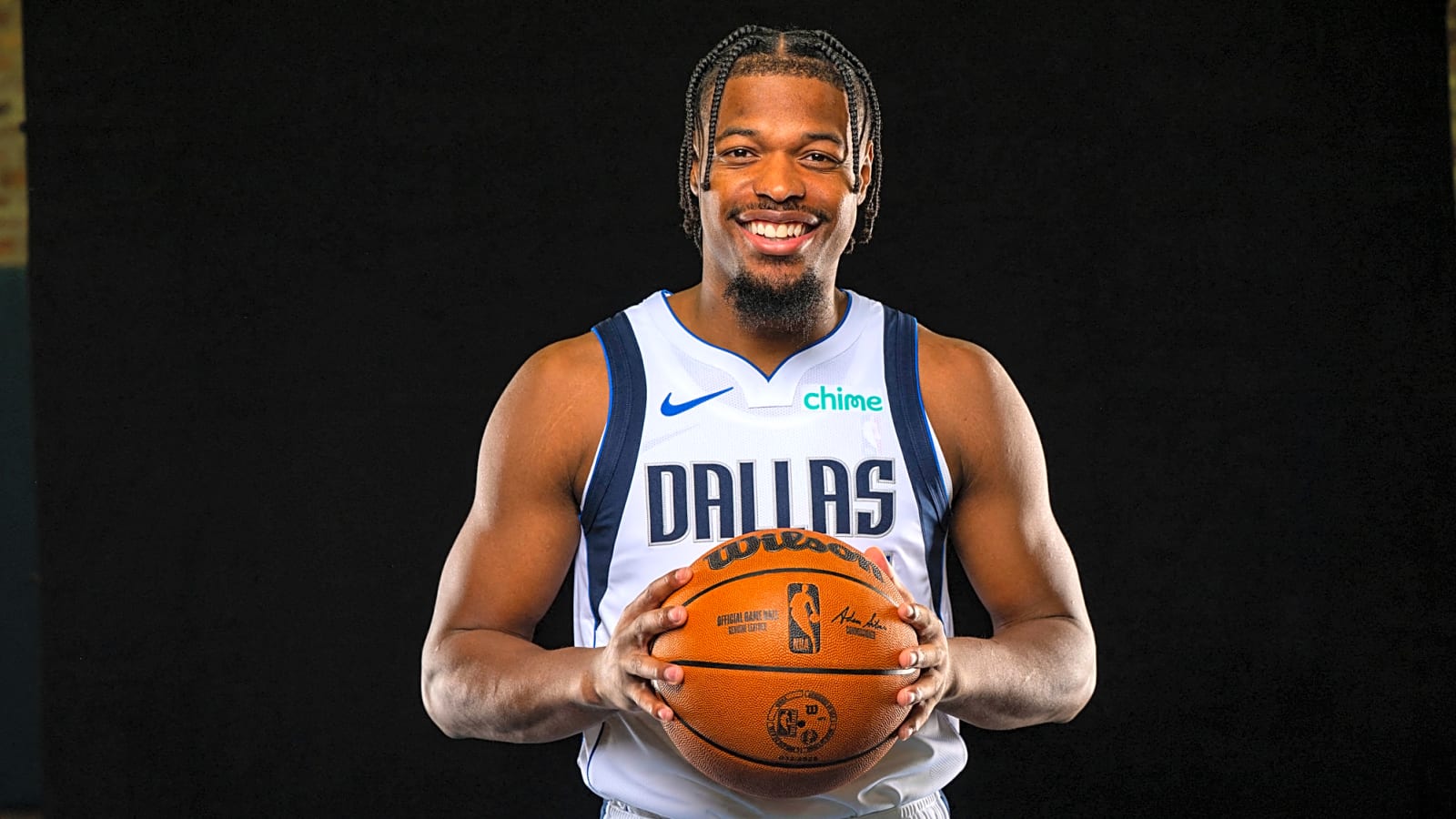 Heat To Sign Dennis Smith Jr.