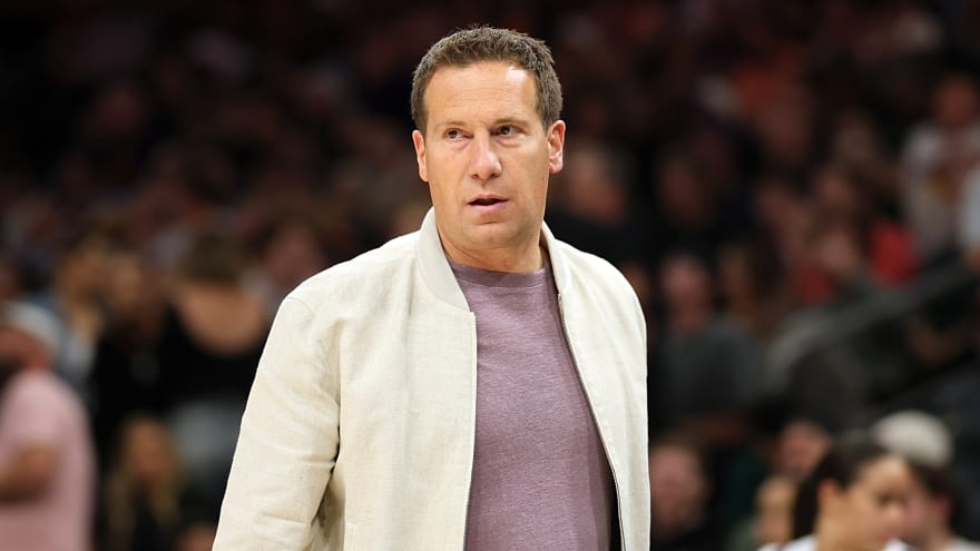 Phoenix Suns draw attention across NBA, including top leaders