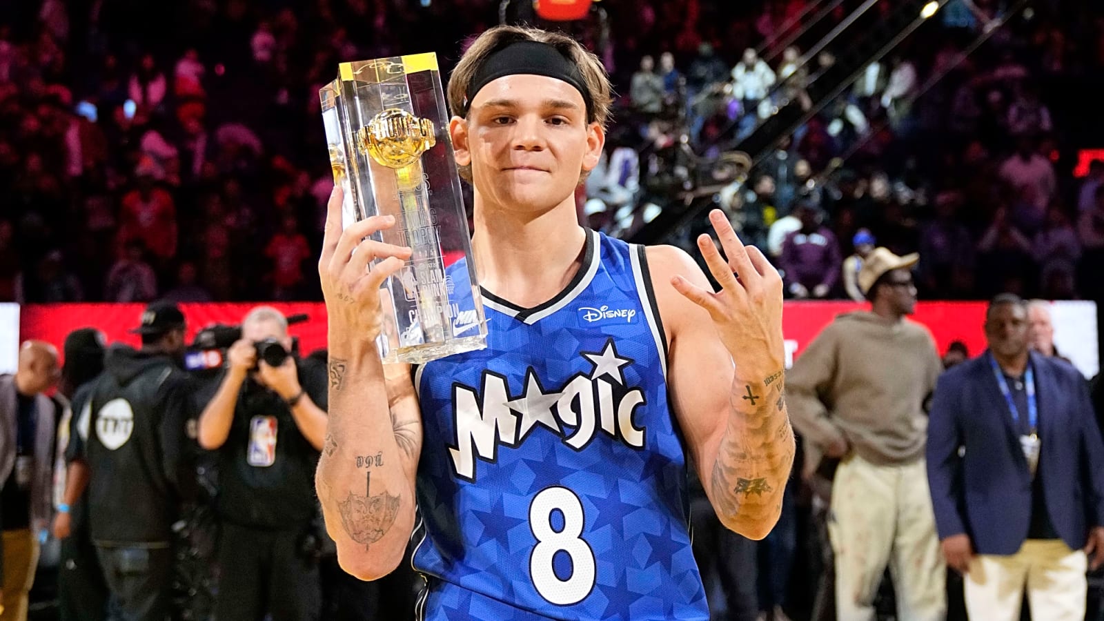 Dunk champion Mac McClung has signed with a new team