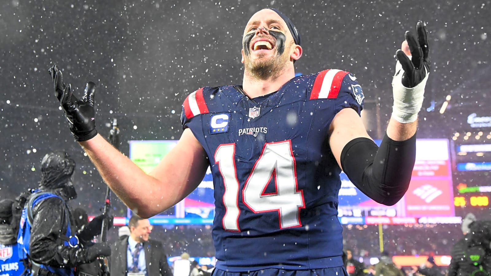 One departure the Steelers may regret speaks out on controversial coaching move