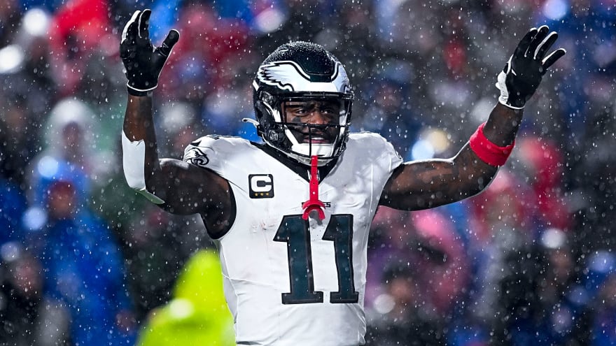 Patriots reportedly considered a major A.J. Brown alternative