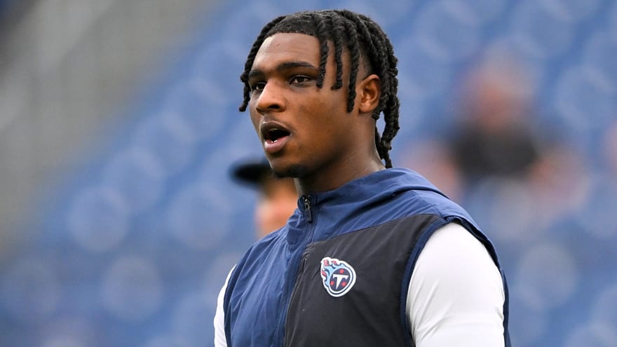 Executives share defense of, concerns about Titans' Cam Ward