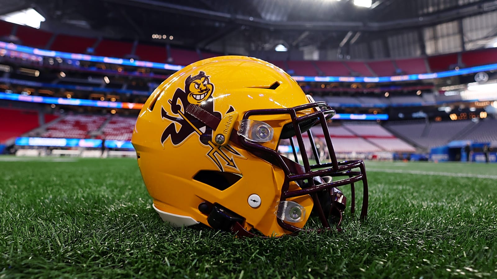 Iowa State Loses Two Offensive Linemen to Another Big 12 School