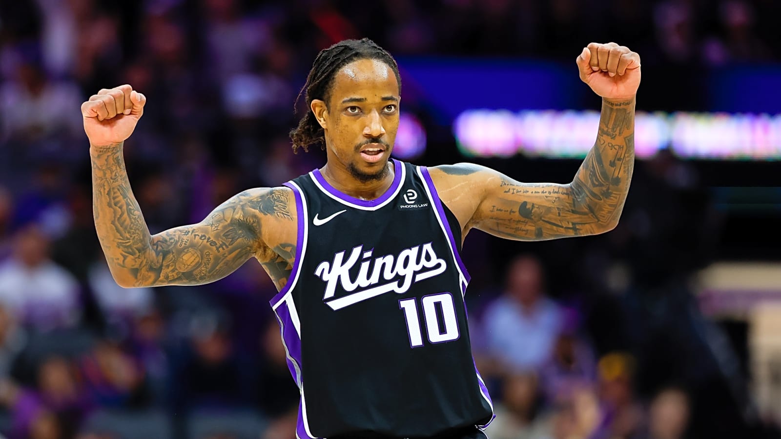 Kings, Clippers discussed trade centered on DeMar DeRozan