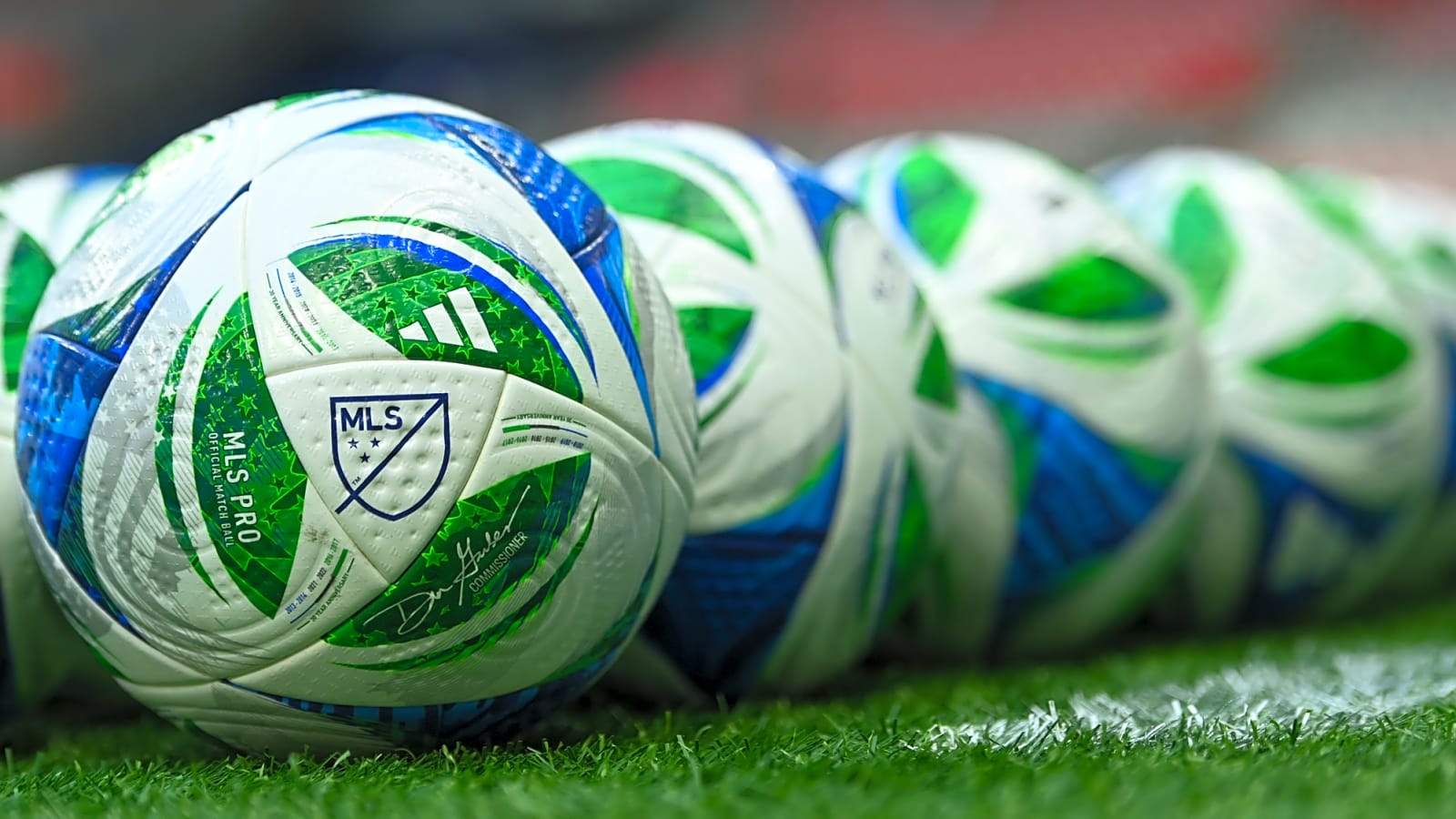 Manchester United ace called out for Brighton gaffe; mistake under the scanner