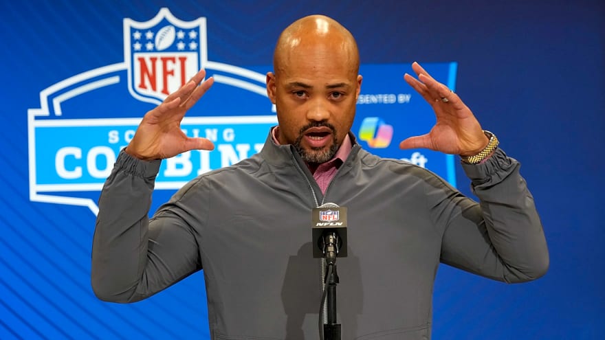 ESPN isn’t buying Falcons GM Terry Fontenot’s roster building
