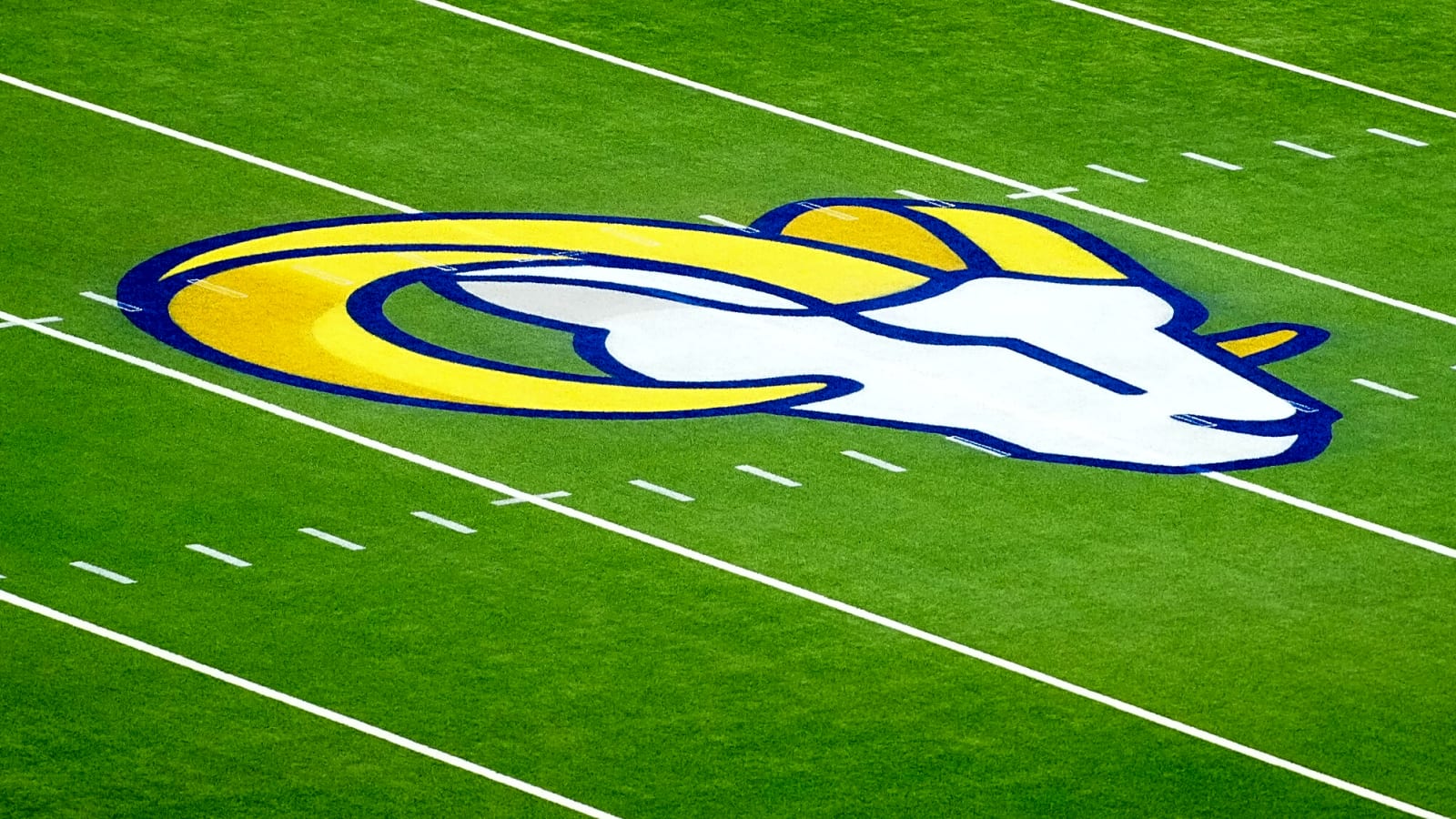 Rams add Anthony Robinson to front office