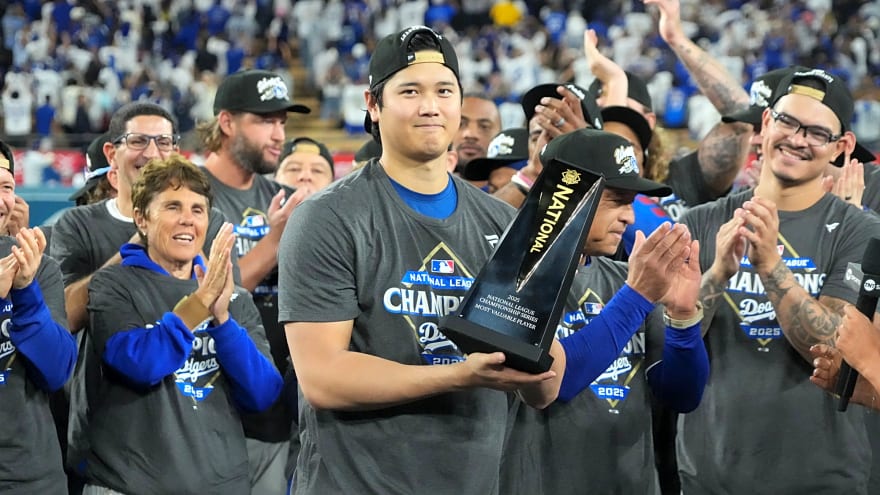 Shohei Ohtani pulls a classy move with NLCS MVP trophy