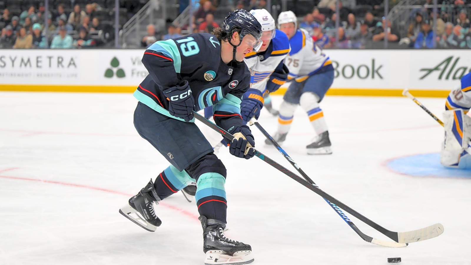 Kraken Keep Jared McCann Off Trade Market Amid Interest from 4 Teams
