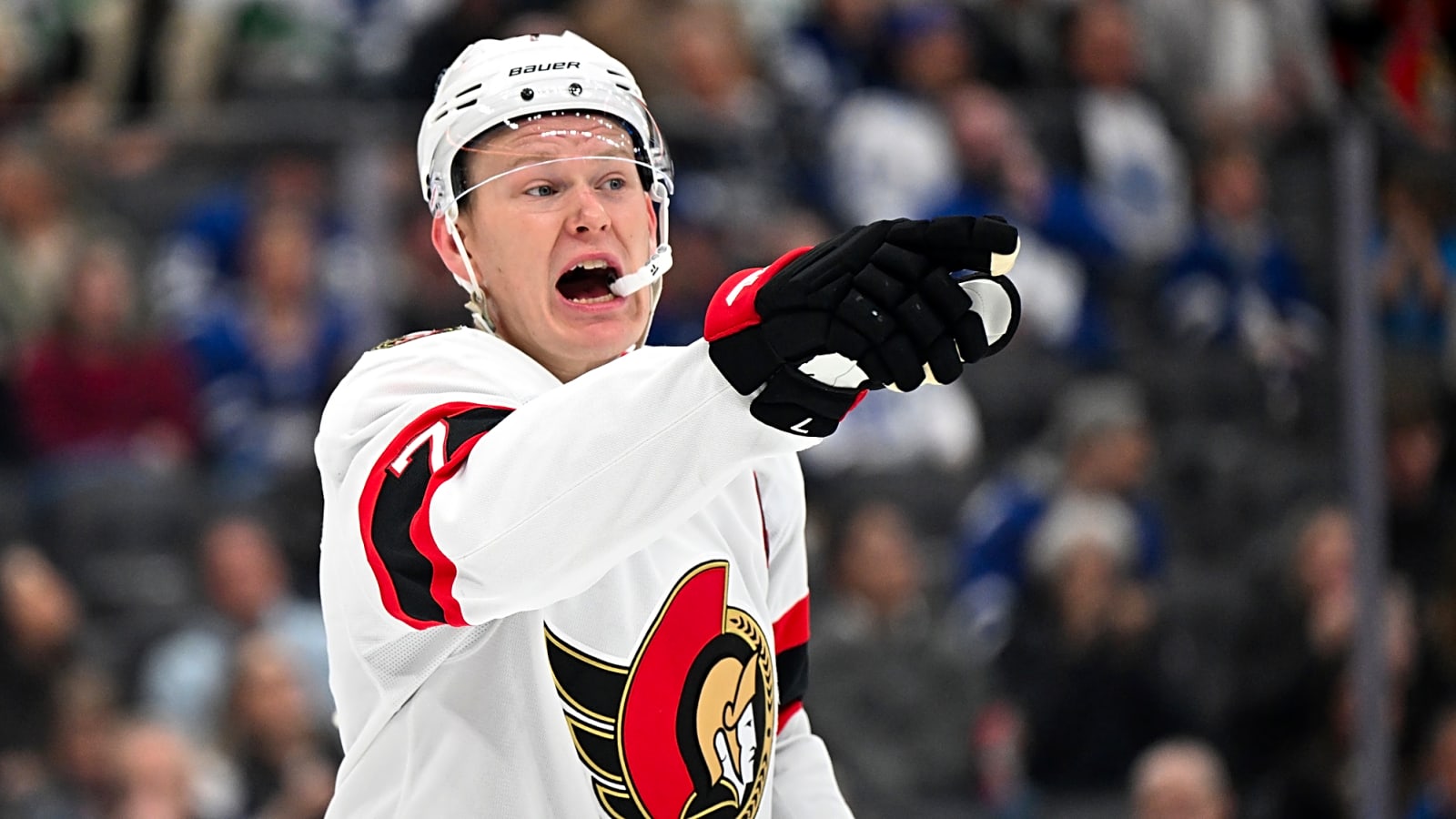 Insider shuts down blockbuster Brady Tkachuk–Jason Robertson trade rumor