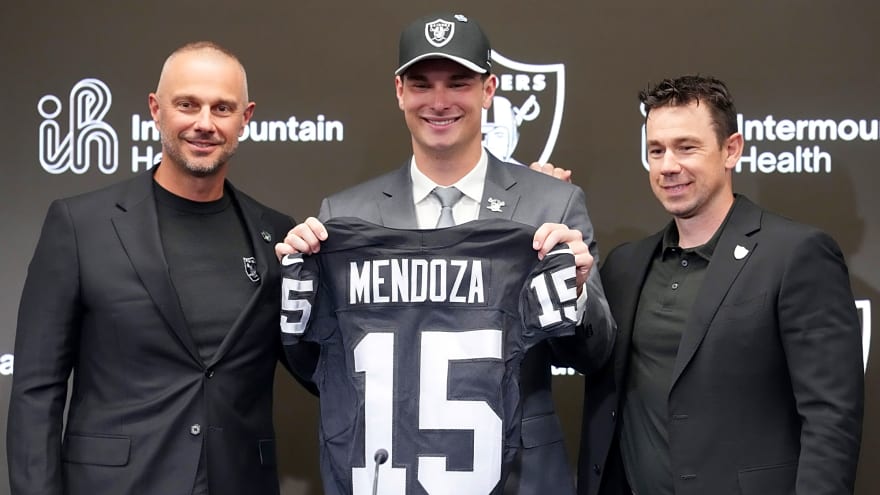 The Raiders’ offensive rebuild doesn’t deserve a free pass