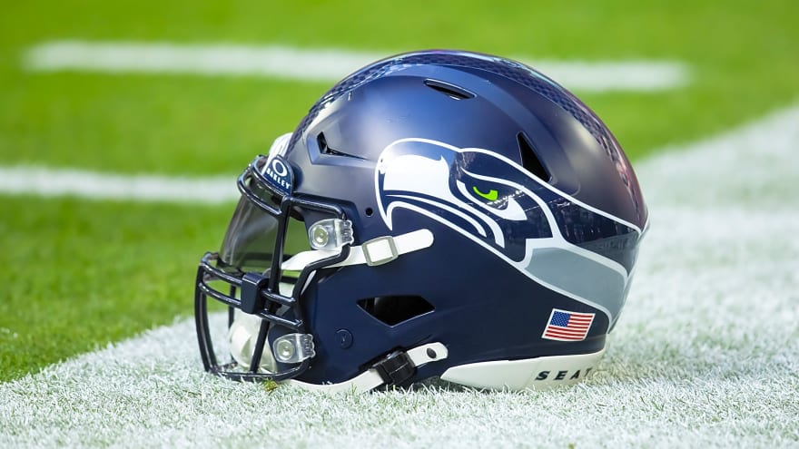 New Seahawks owner sends angry message to media