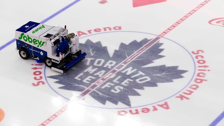Expect more front office changes beyond GM and president for Leafs