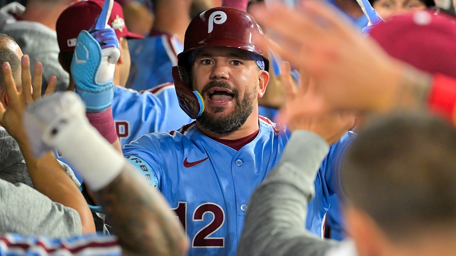 Kyle Schwarber agrees to $150 million deal with Phillies