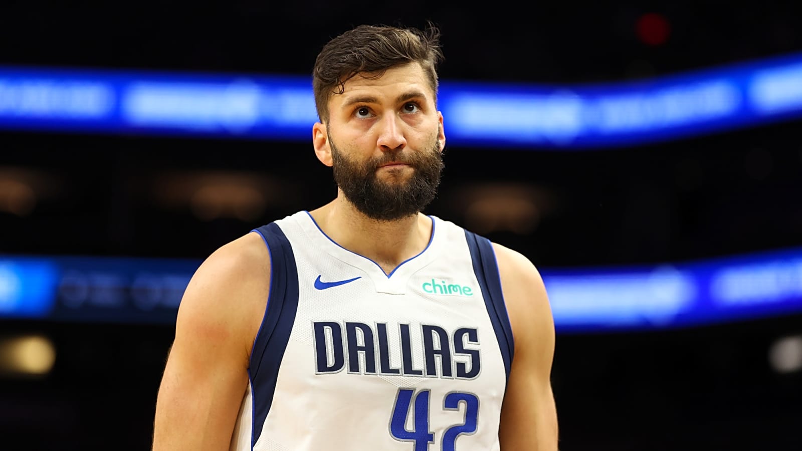 Lakers&#39; Maxi Kleber Mentioned In Major Trade Talk As Mavs Ex Nearly On The Move Again